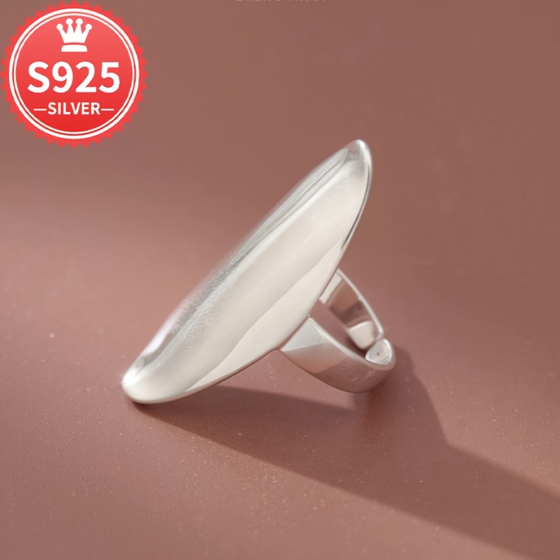 Hypoallergenic Geometric Large Curved Surface Ring